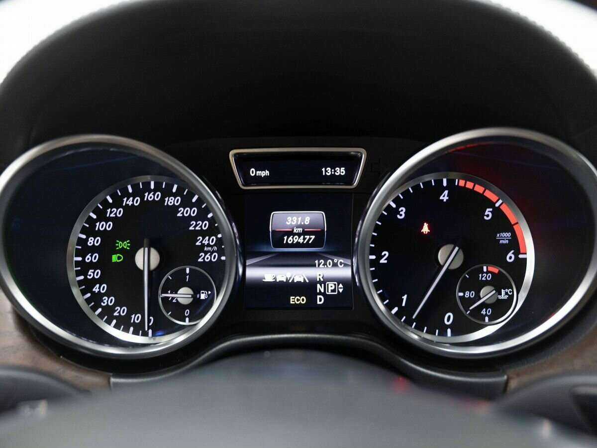 Mercedes-Benz GL-Класс 2013 года с пробегом. Фото: #18