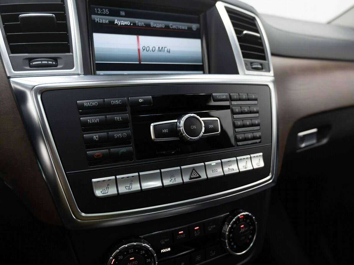 Mercedes-Benz GL-Класс 2013 года с пробегом. Фото: #21