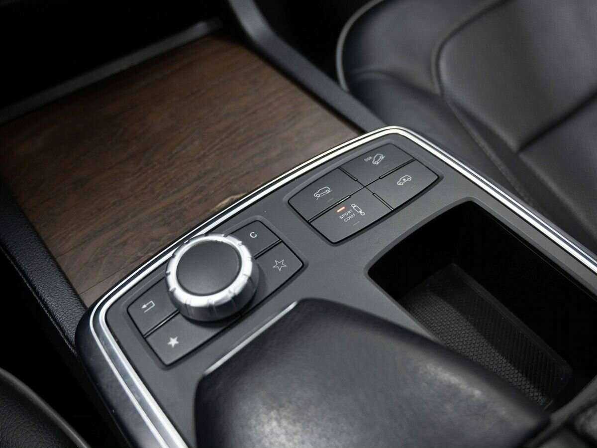 Mercedes-Benz GL-Класс 2013 года с пробегом. Фото: #23