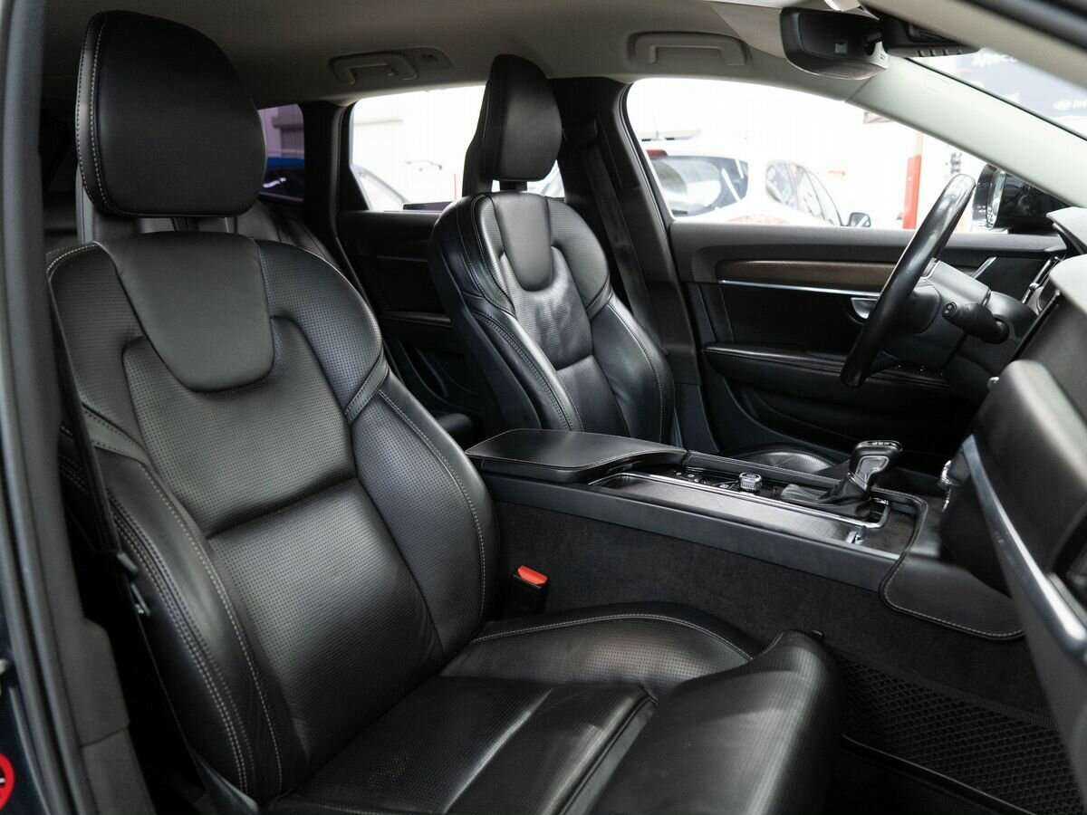 Volvo V90 Cross Country 2017 года с пробегом. Фото: #8