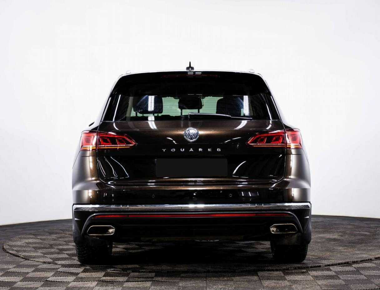 Volkswagen Touareg 2018 года с пробегом. Фото: #4