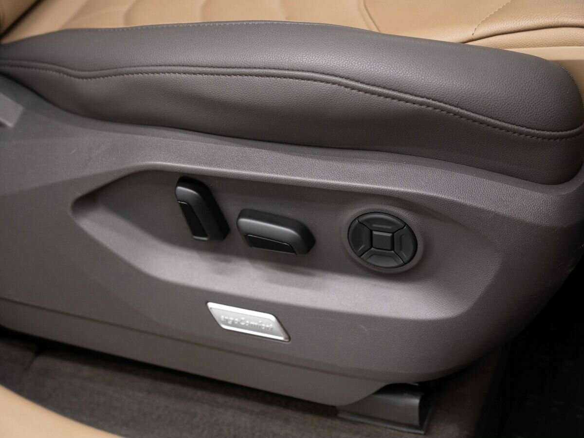 Volkswagen Touareg 2018 года с пробегом. Фото: #21