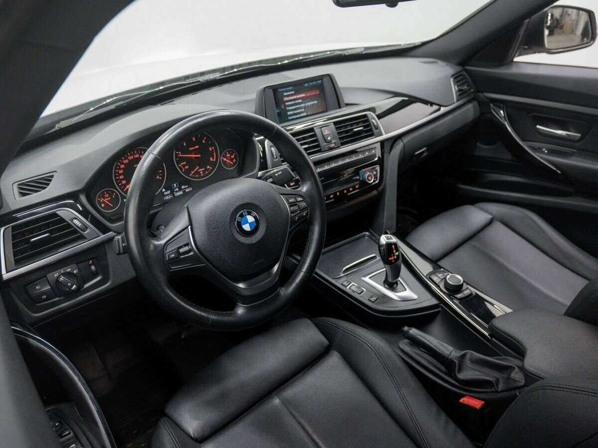 BMW 3 серии 2017 года с пробегом. Фото: #16