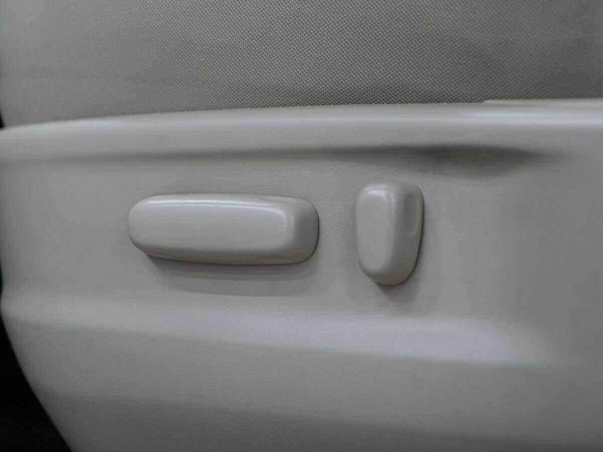 Toyota Venza 2010 года с пробегом. Фото: #16