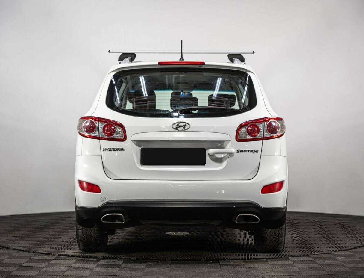 Hyundai Santa Fe 2010 года с пробегом. Фото: #4