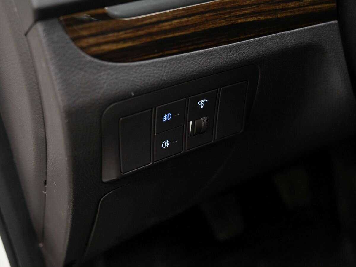 Hyundai Santa Fe 2010 года с пробегом. Фото: #14