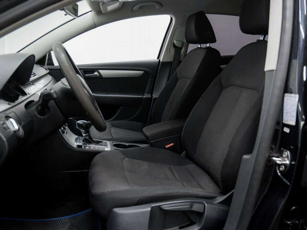 Volkswagen Passat 2011 года с пробегом. Фото: #7