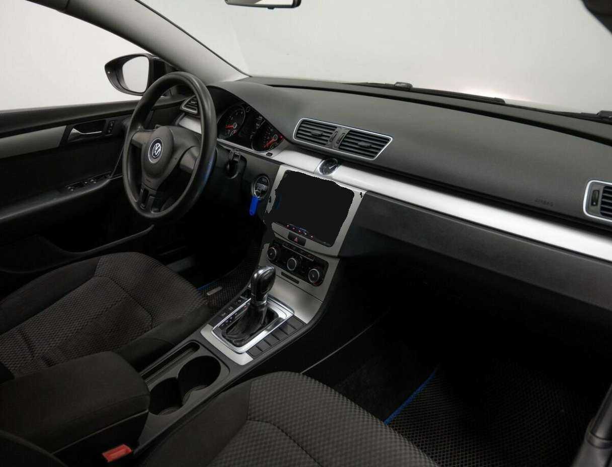 Volkswagen Passat 2011 года с пробегом. Фото: #8