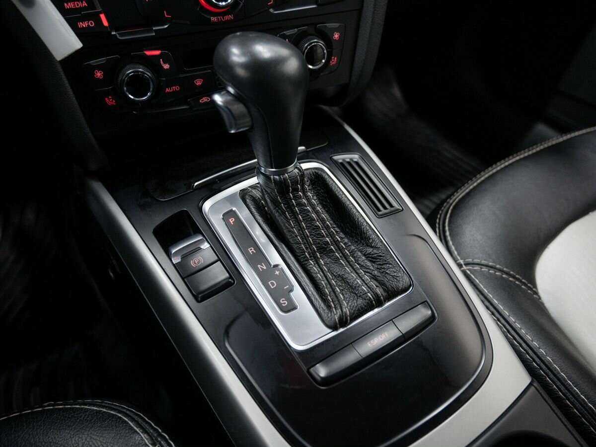 Audi A4 2010 года с пробегом. Фото: #17