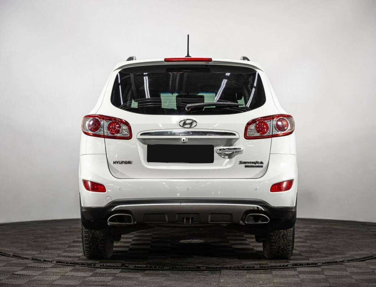 Hyundai Santa Fe 2011 года с пробегом. Фото: #4