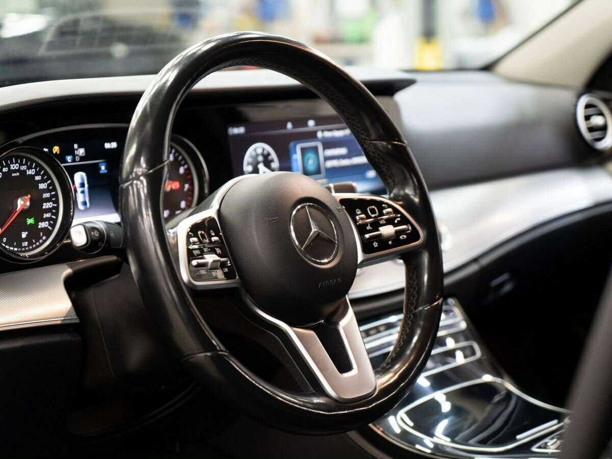 Mercedes-Benz E-Класс 2019 года с пробегом. Фото: #6