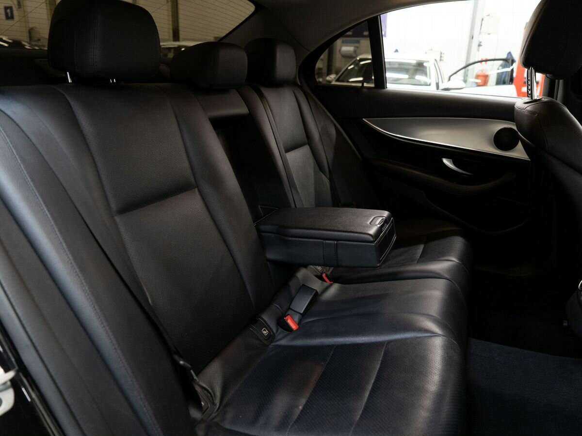 Mercedes-Benz E-Класс 2019 года с пробегом. Фото: #9