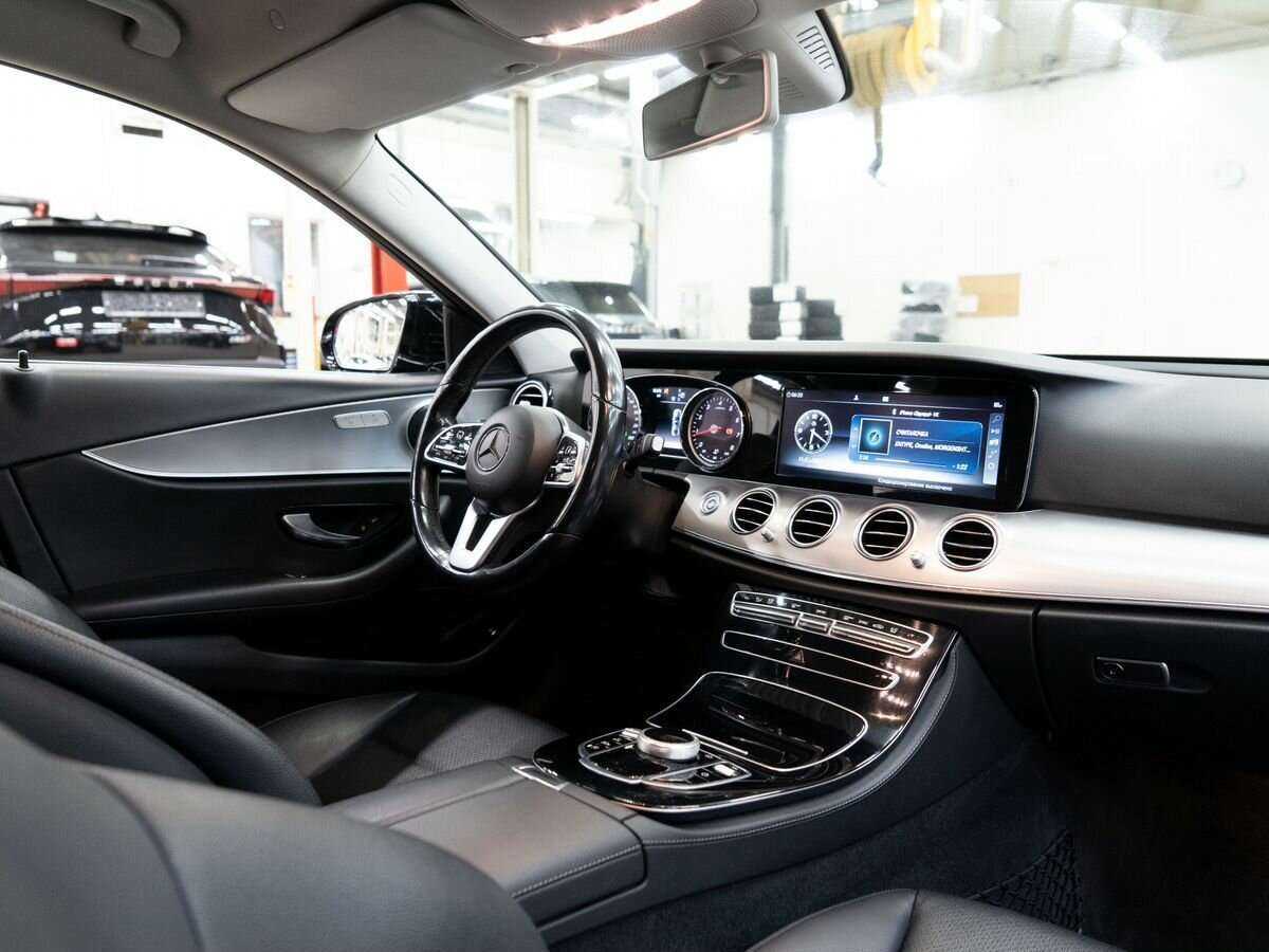 Mercedes-Benz E-Класс 2019 года с пробегом. Фото: #21
