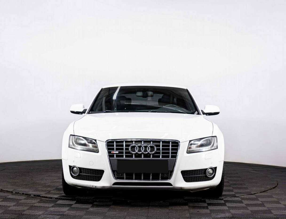 Audi A5 2011 года с пробегом. Фото: #1