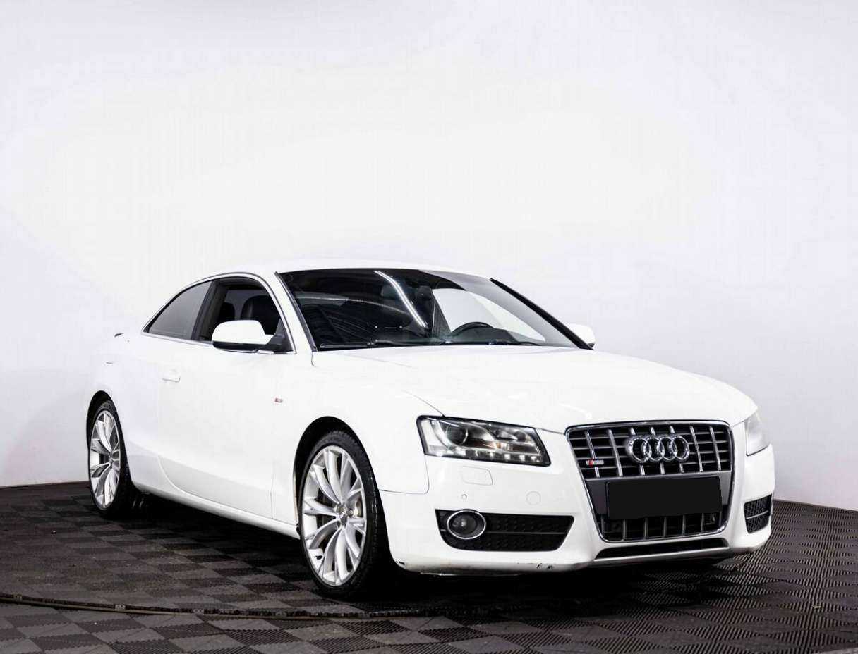 Audi A5 2011 года с пробегом. Фото: #2