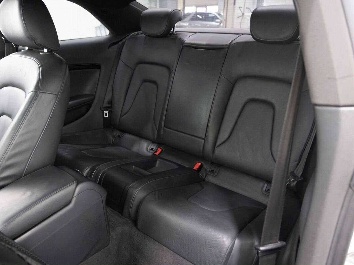 Audi A5 2011 года с пробегом. Фото: #7