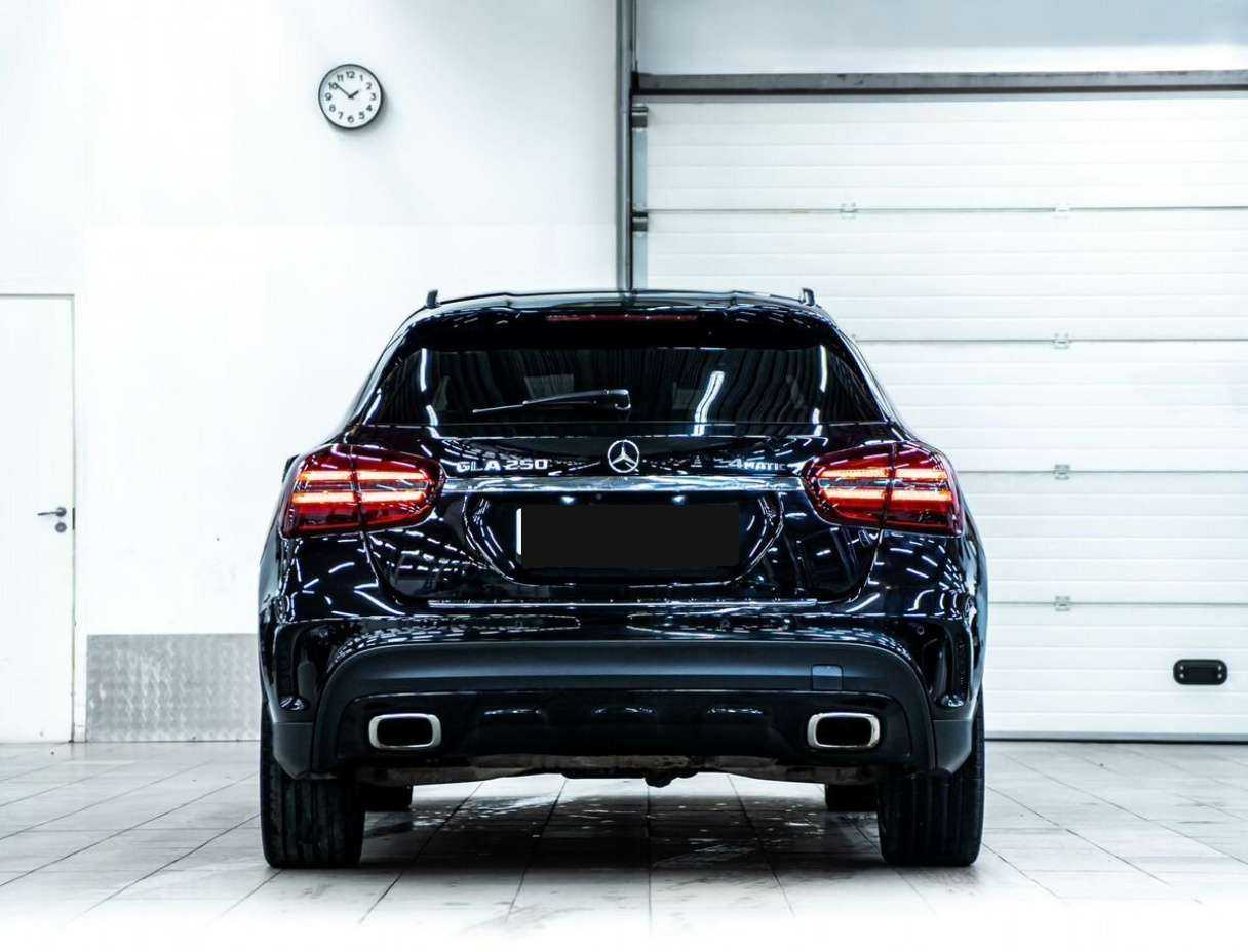 Mercedes-Benz GLA 2017 года с пробегом. Фото: #4