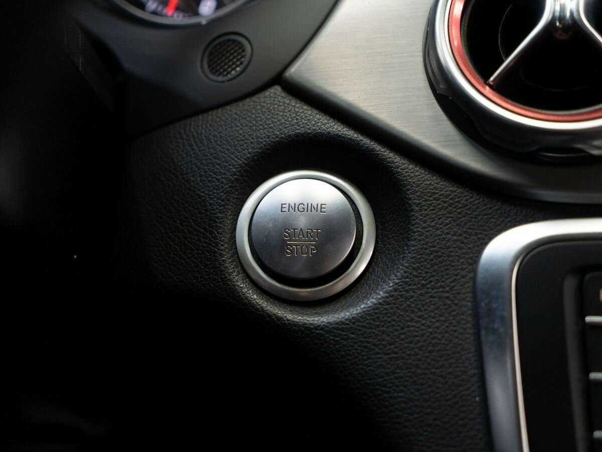 Mercedes-Benz GLA 2017 года с пробегом. Фото: #12