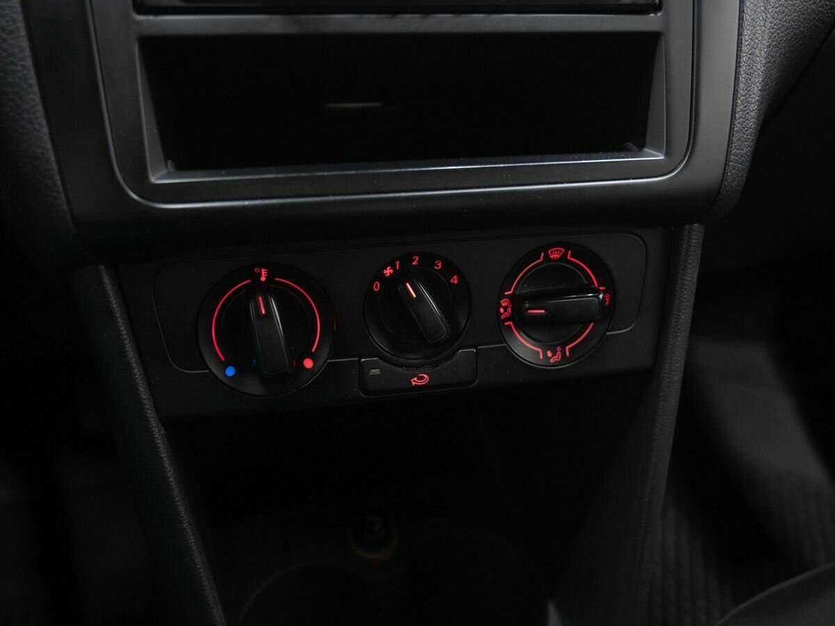 Volkswagen Polo 2010 года с пробегом. Фото: #15