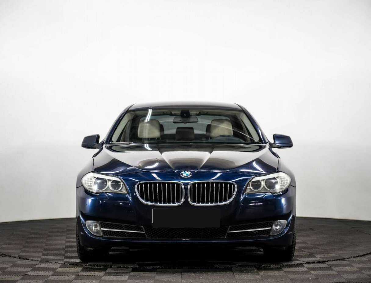 BMW 5 серии 2011 года с пробегом. Фото: #1