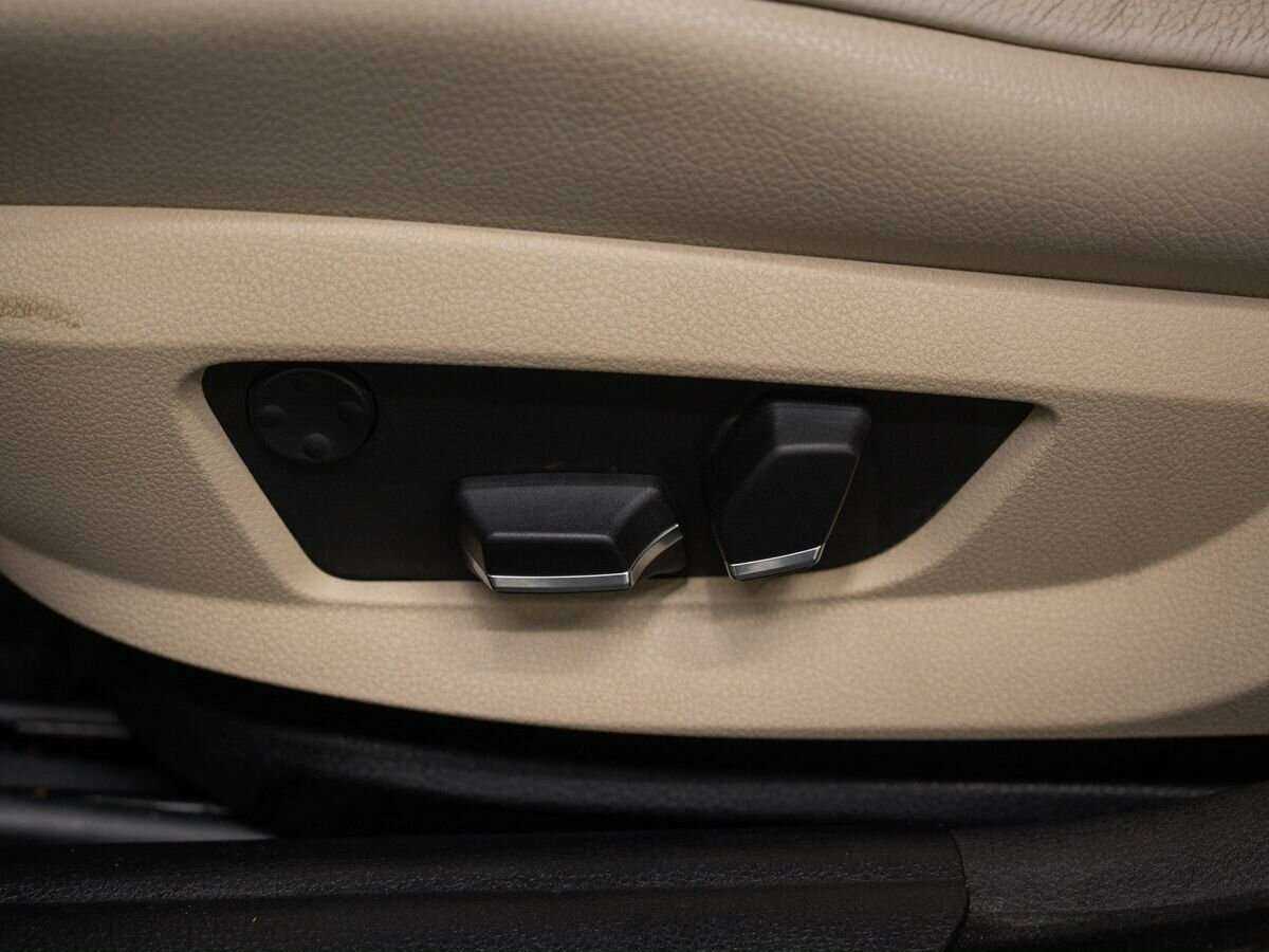 BMW 5 серии 2011 года с пробегом. Фото: #16