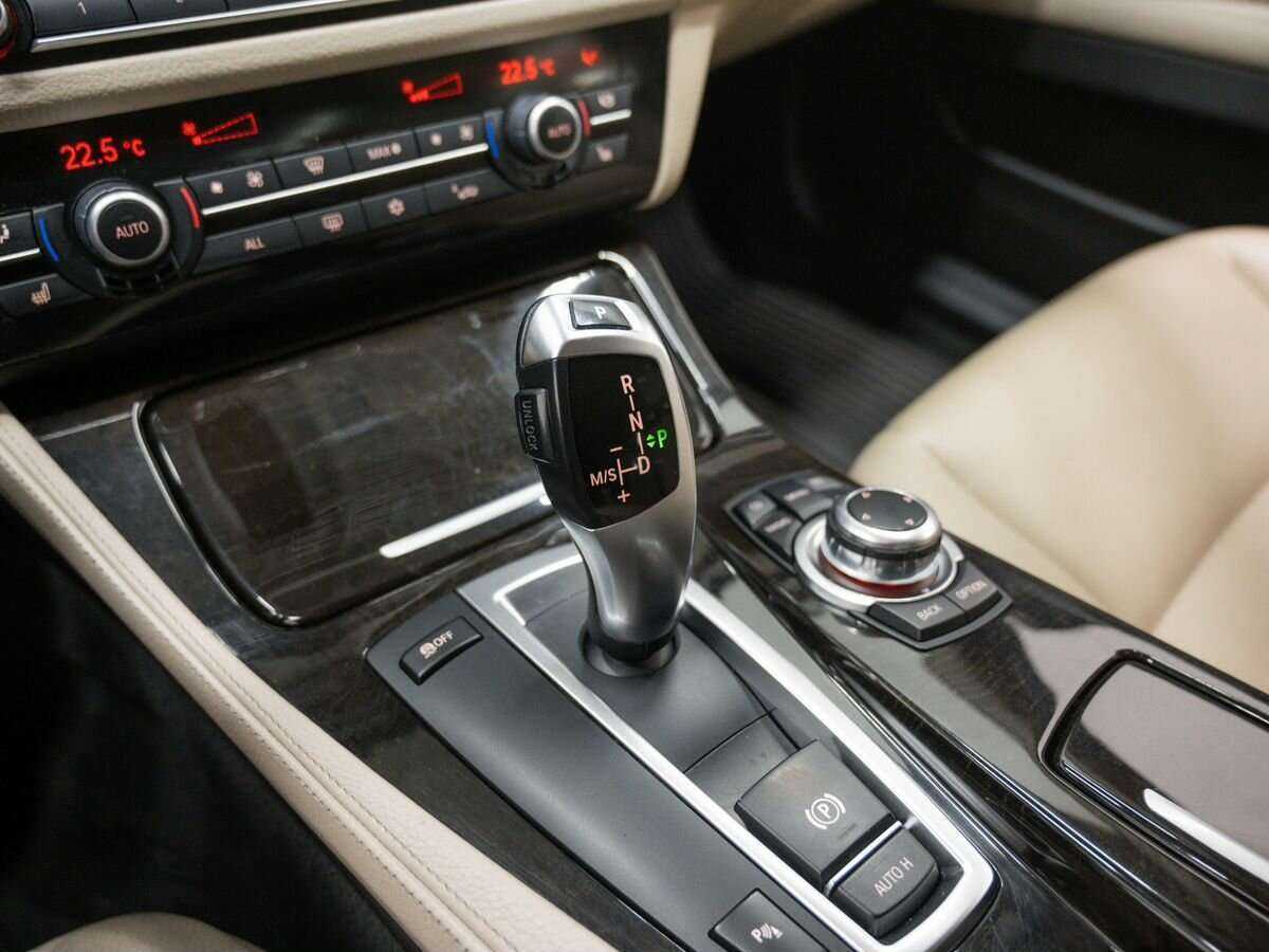 BMW 5 серии 2011 года с пробегом. Фото: #19