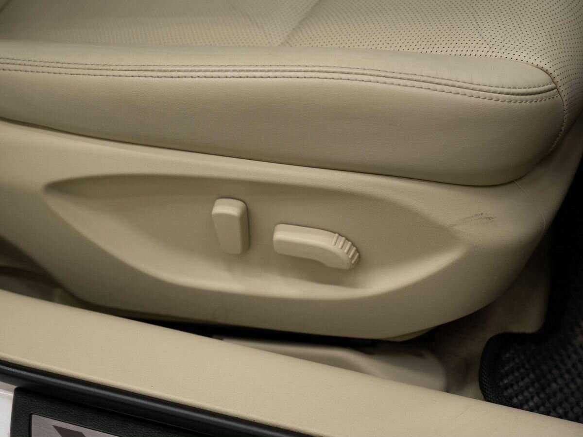 Infiniti Q50 2015 года с пробегом. Фото: #8