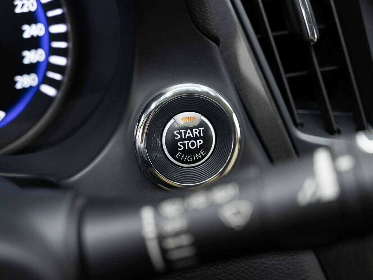 Infiniti Q50 2015 года с пробегом. Фото: #13