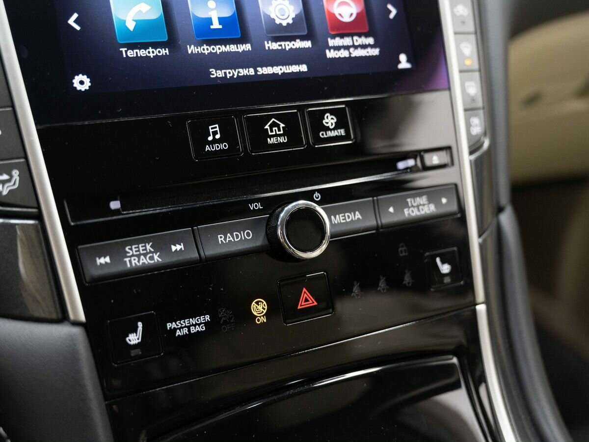 Infiniti Q50 2015 года с пробегом. Фото: #20