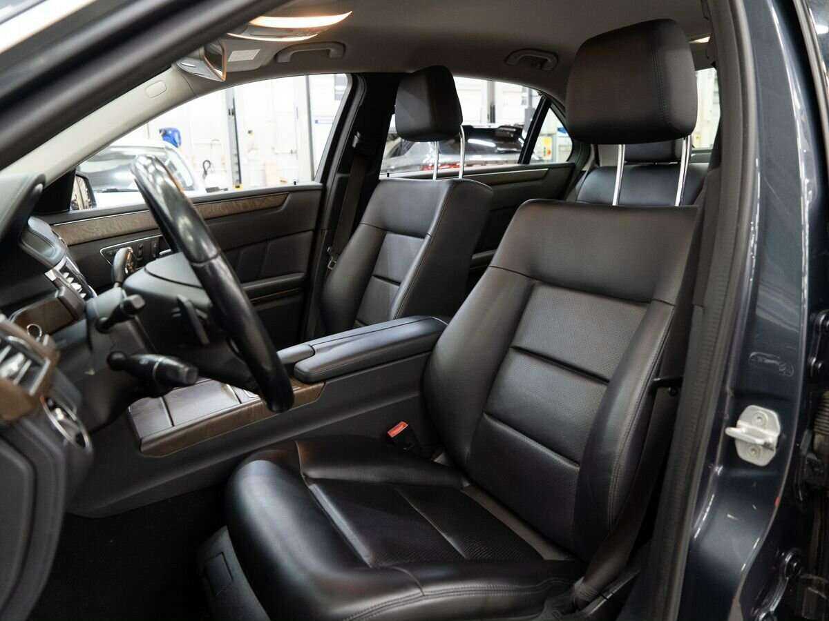 Mercedes-Benz E-Класс 2011 года с пробегом. Фото: #2