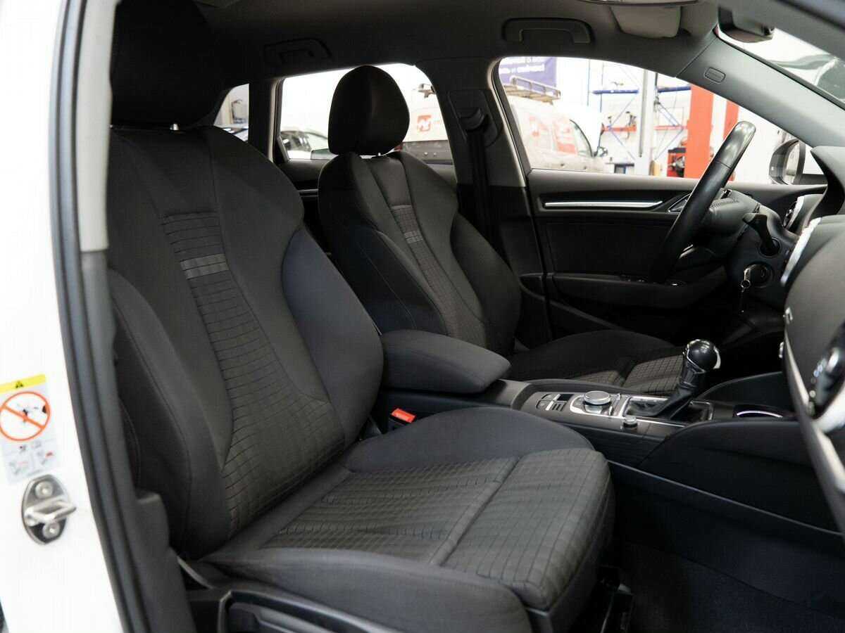 Audi A3 2017 года с пробегом. Фото: #9