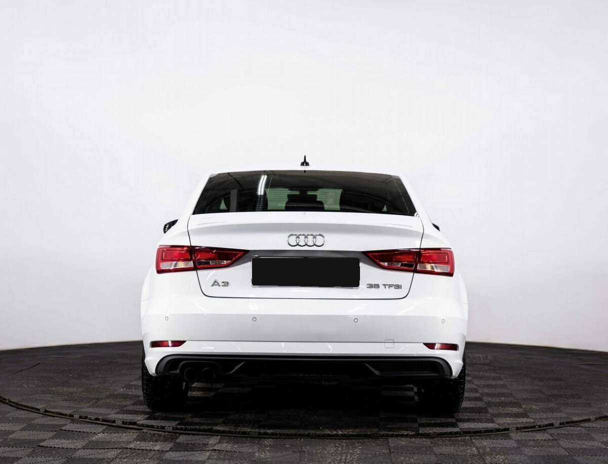 Audi A3 2019 года с пробегом. Фото: #4