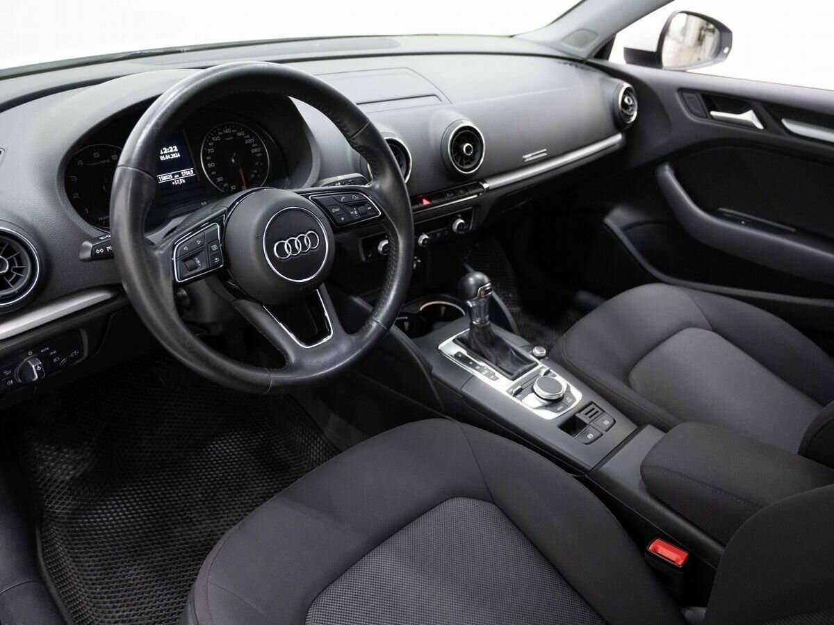 Audi A3 2019 года с пробегом. Фото: #5