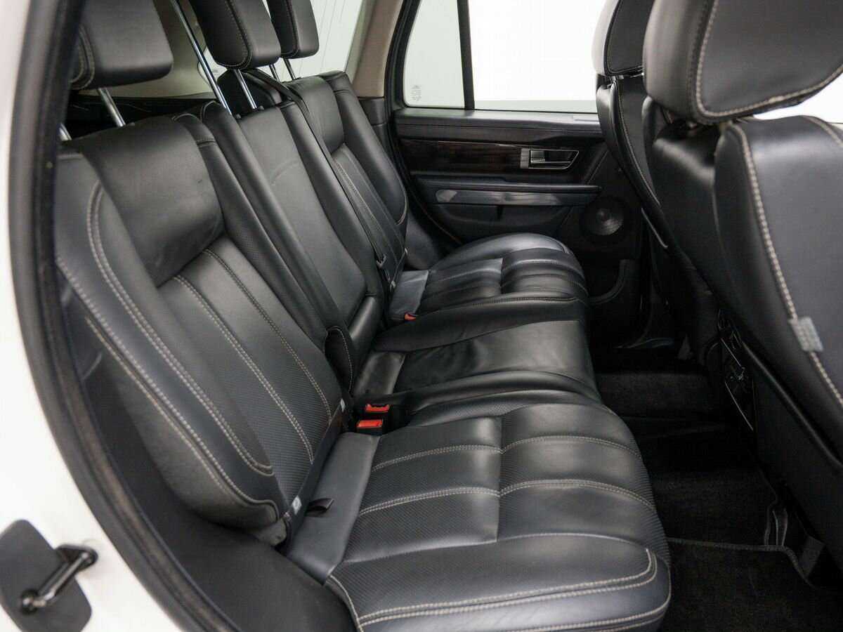 Land Rover Range Rover Sport 2010 года с пробегом. Фото: #6
