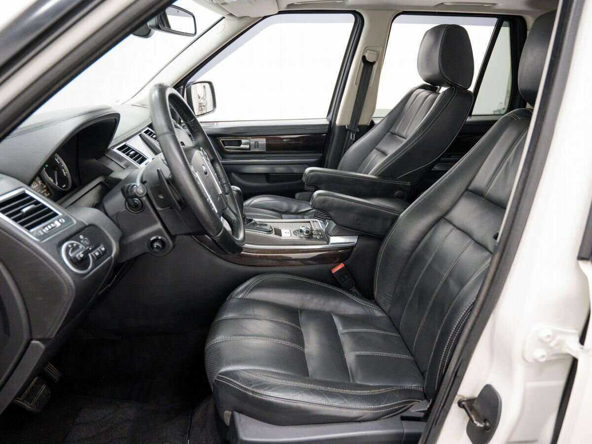 Land Rover Range Rover Sport 2010 года с пробегом. Фото: #11