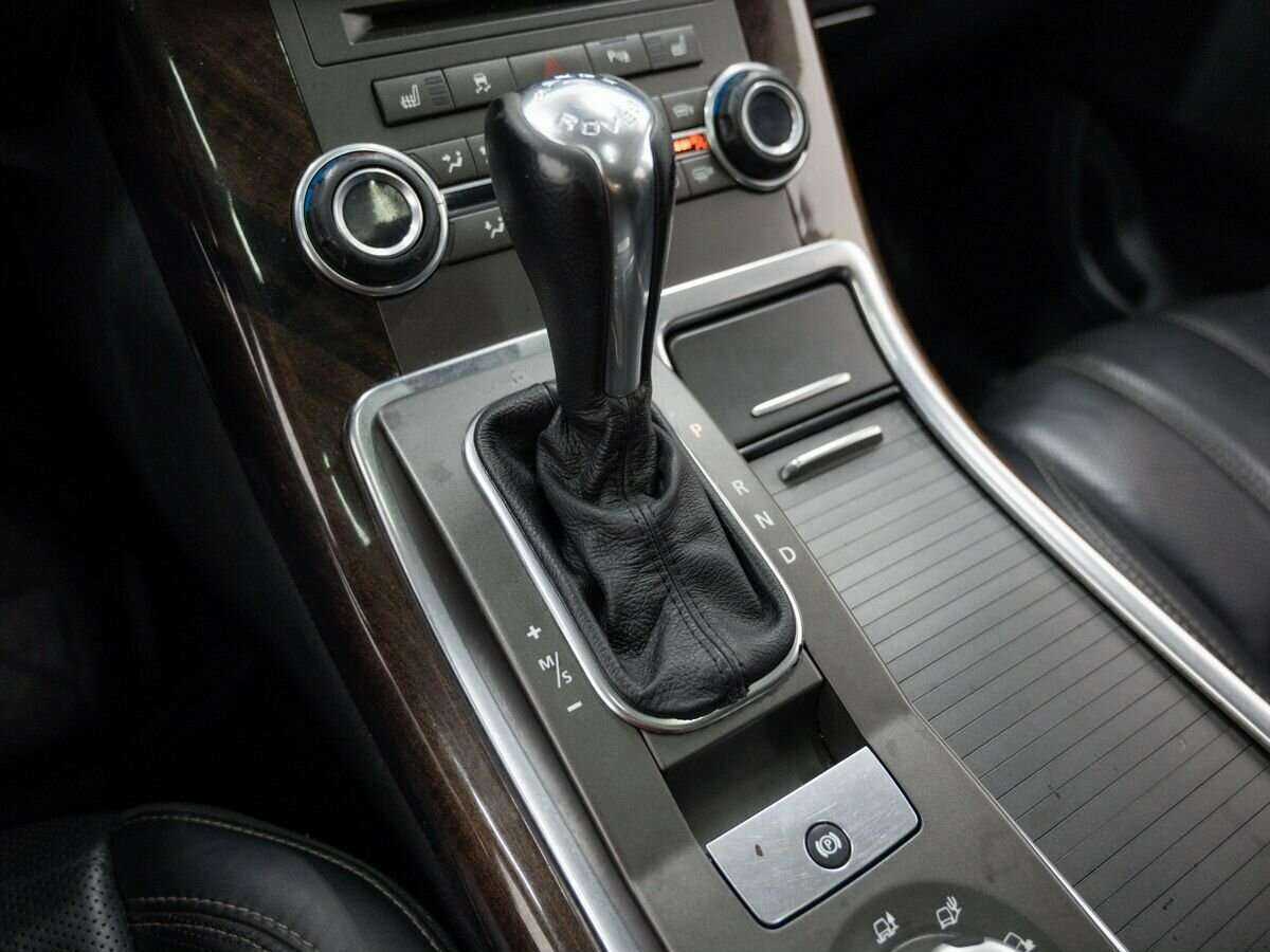 Land Rover Range Rover Sport 2010 года с пробегом. Фото: #20