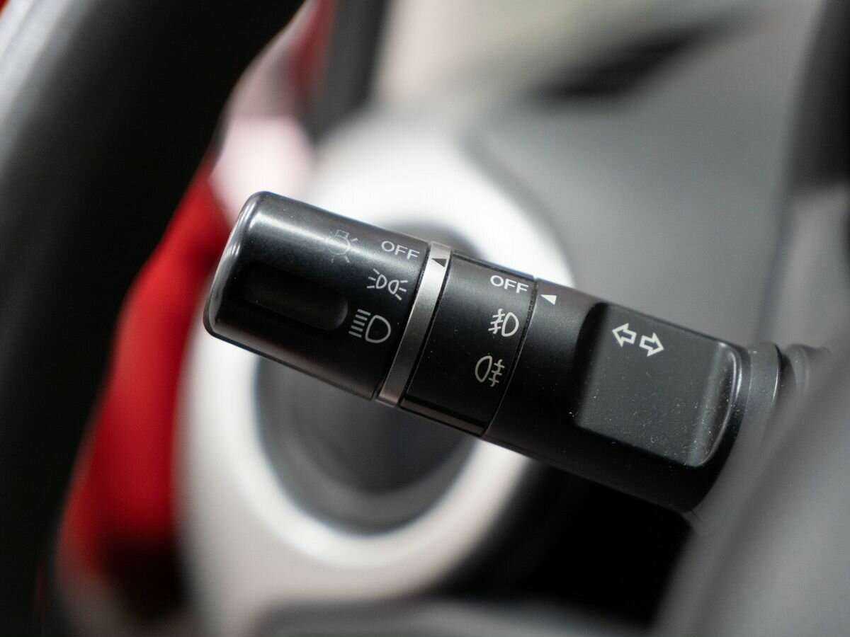 Mazda 2 2008 года с пробегом. Фото: #17