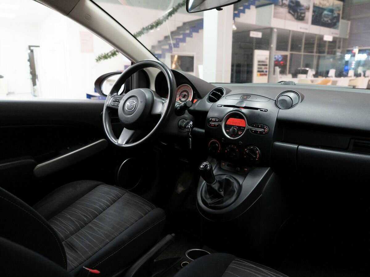 Mazda 2 2008 года с пробегом. Фото: #18