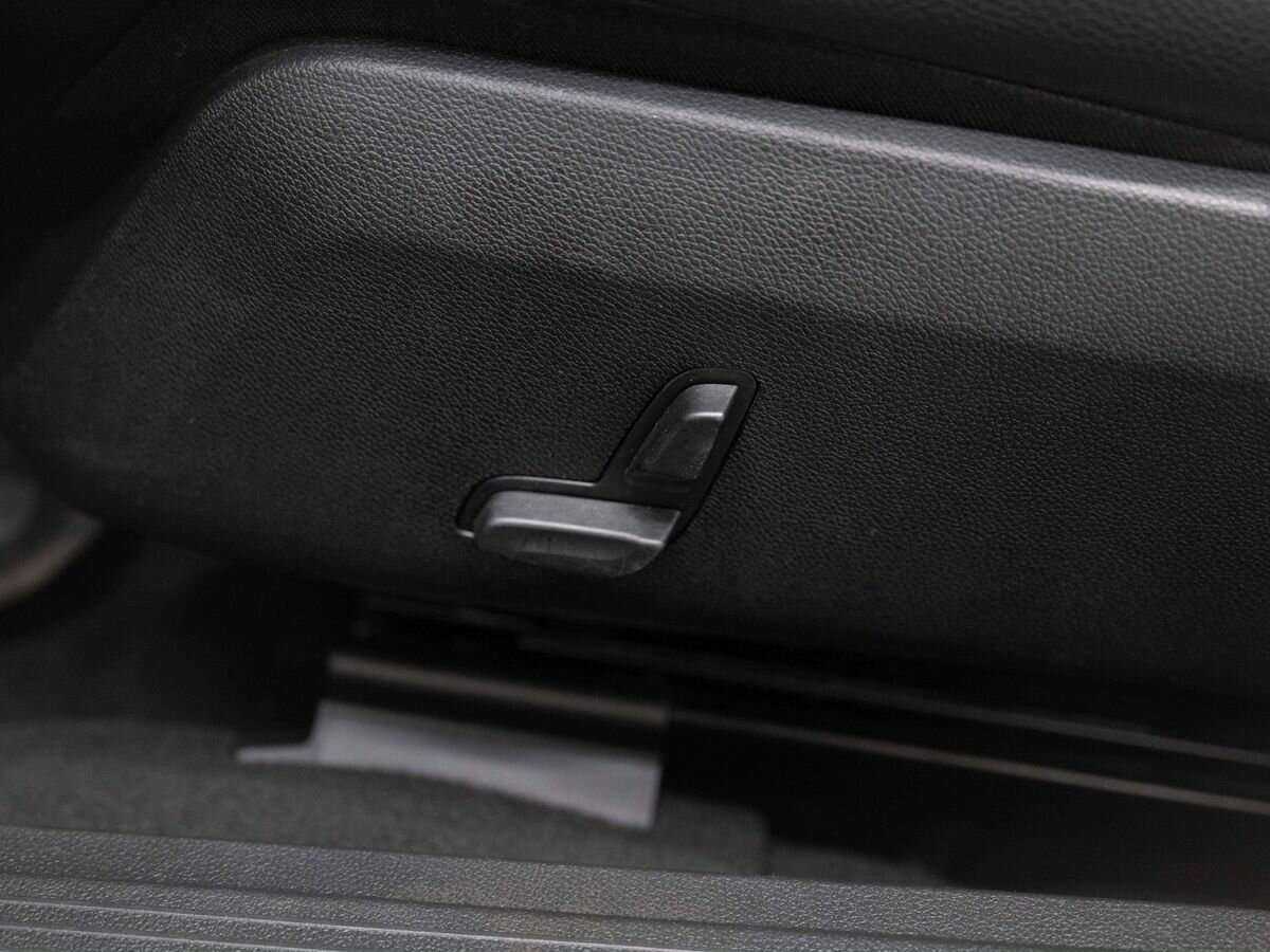 Mercedes-Benz E-Класс 2010 года с пробегом. Фото: #11