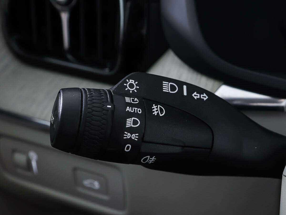 Volvo XC60 2021 года с пробегом. Фото: #17