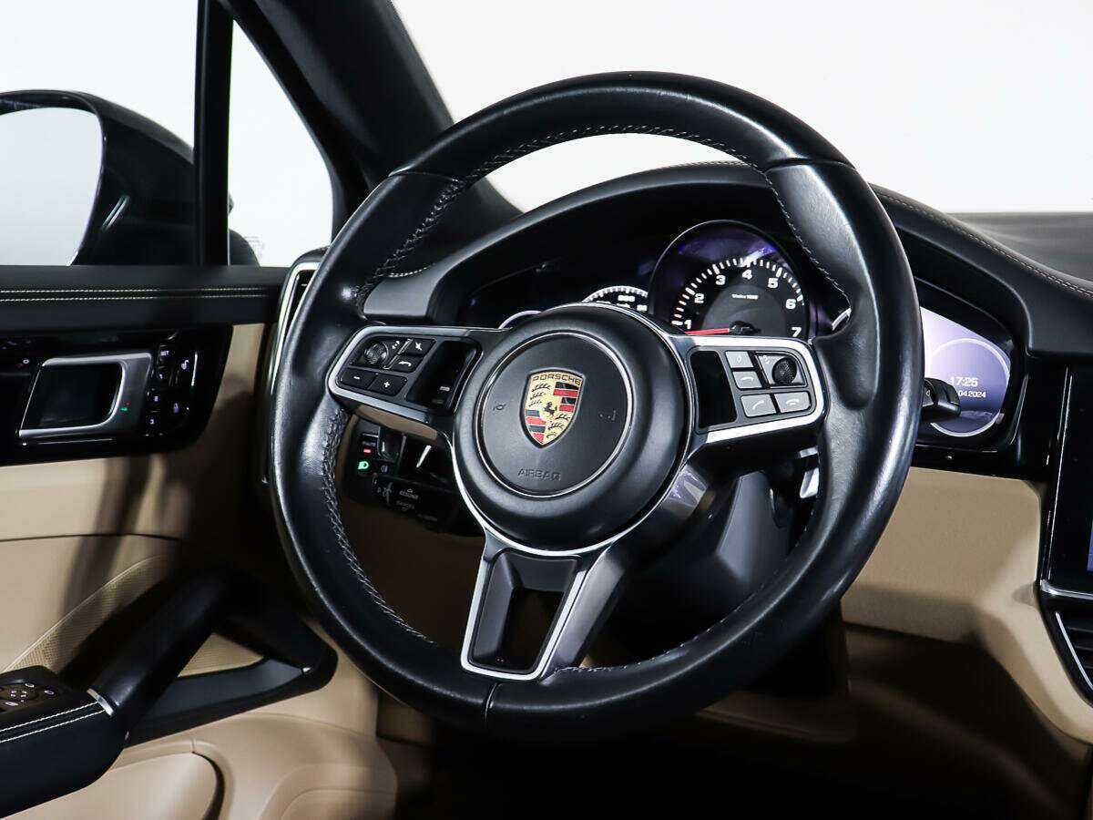 Porsche Cayenne 2018 года с пробегом. Фото: #14