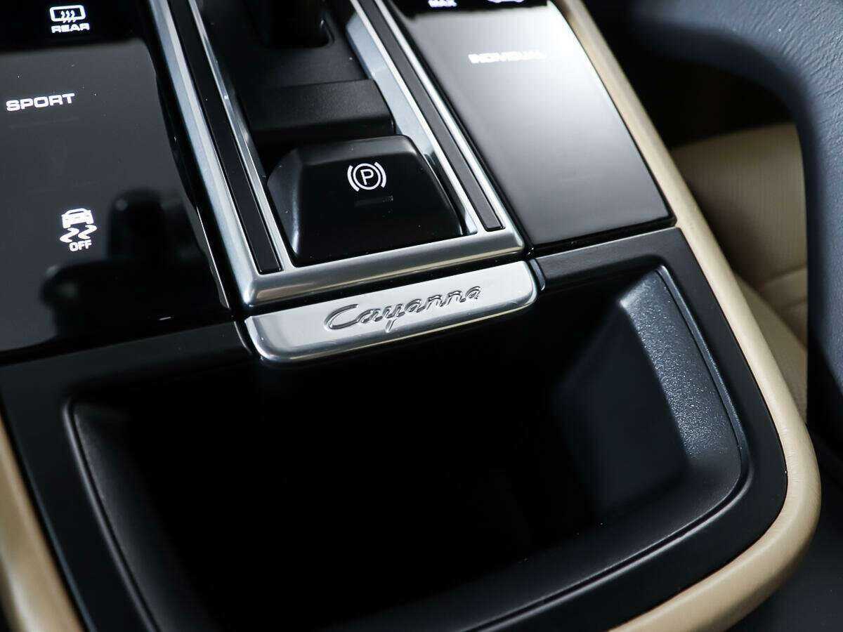 Porsche Cayenne 2018 года с пробегом. Фото: #20