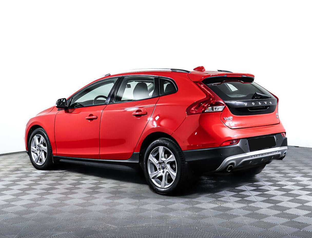 Volvo V40 Cross Country 2013 года с пробегом. Фото: #6