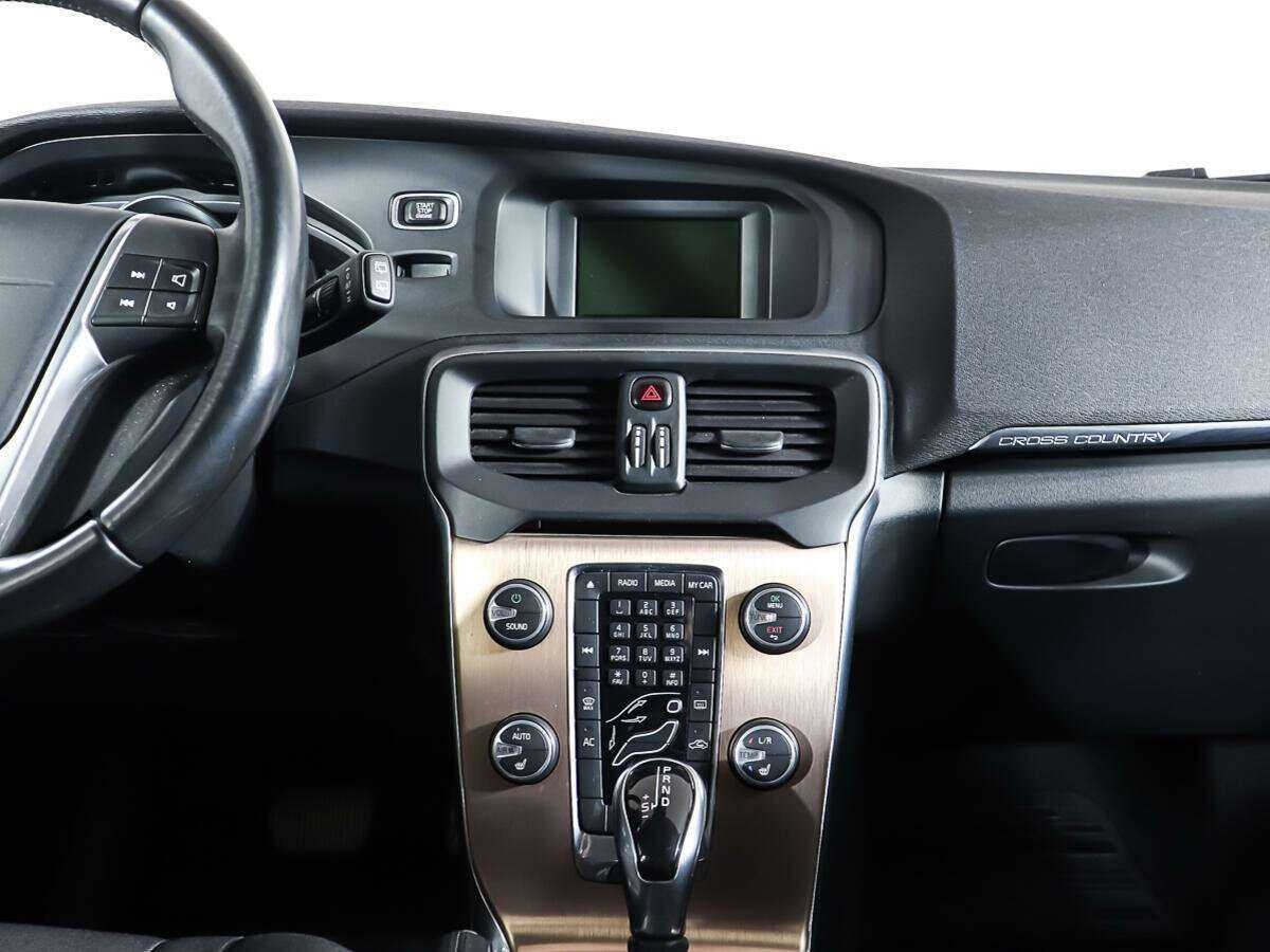 Volvo V40 Cross Country 2013 года с пробегом. Фото: #11