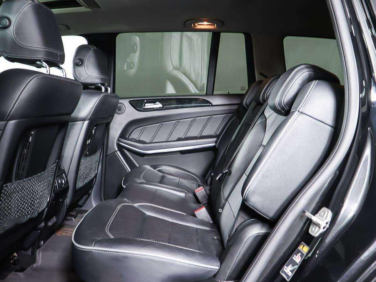 Mercedes-Benz GL-Класс 2013 года с пробегом. Фото: #9