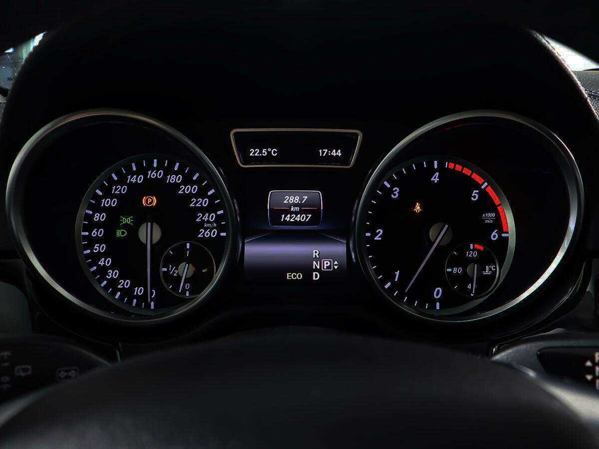 Mercedes-Benz GL-Класс 2013 года с пробегом. Фото: #12