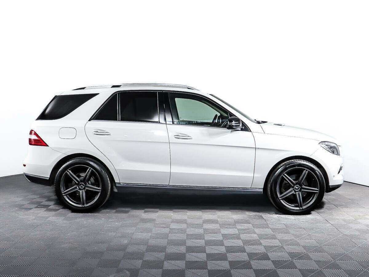 Mercedes-Benz M-Класс 2014 года с пробегом. Фото: #3