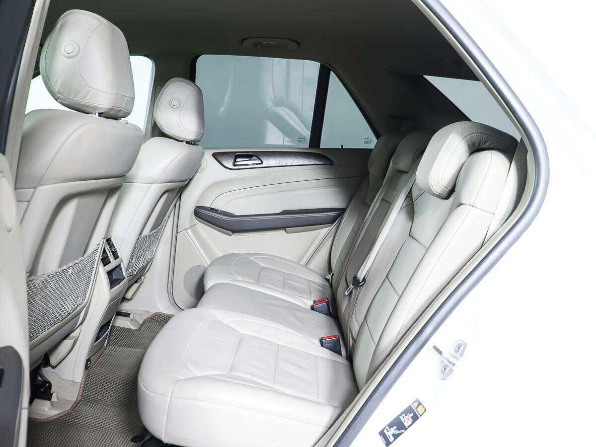 Mercedes-Benz M-Класс 2014 года с пробегом. Фото: #9