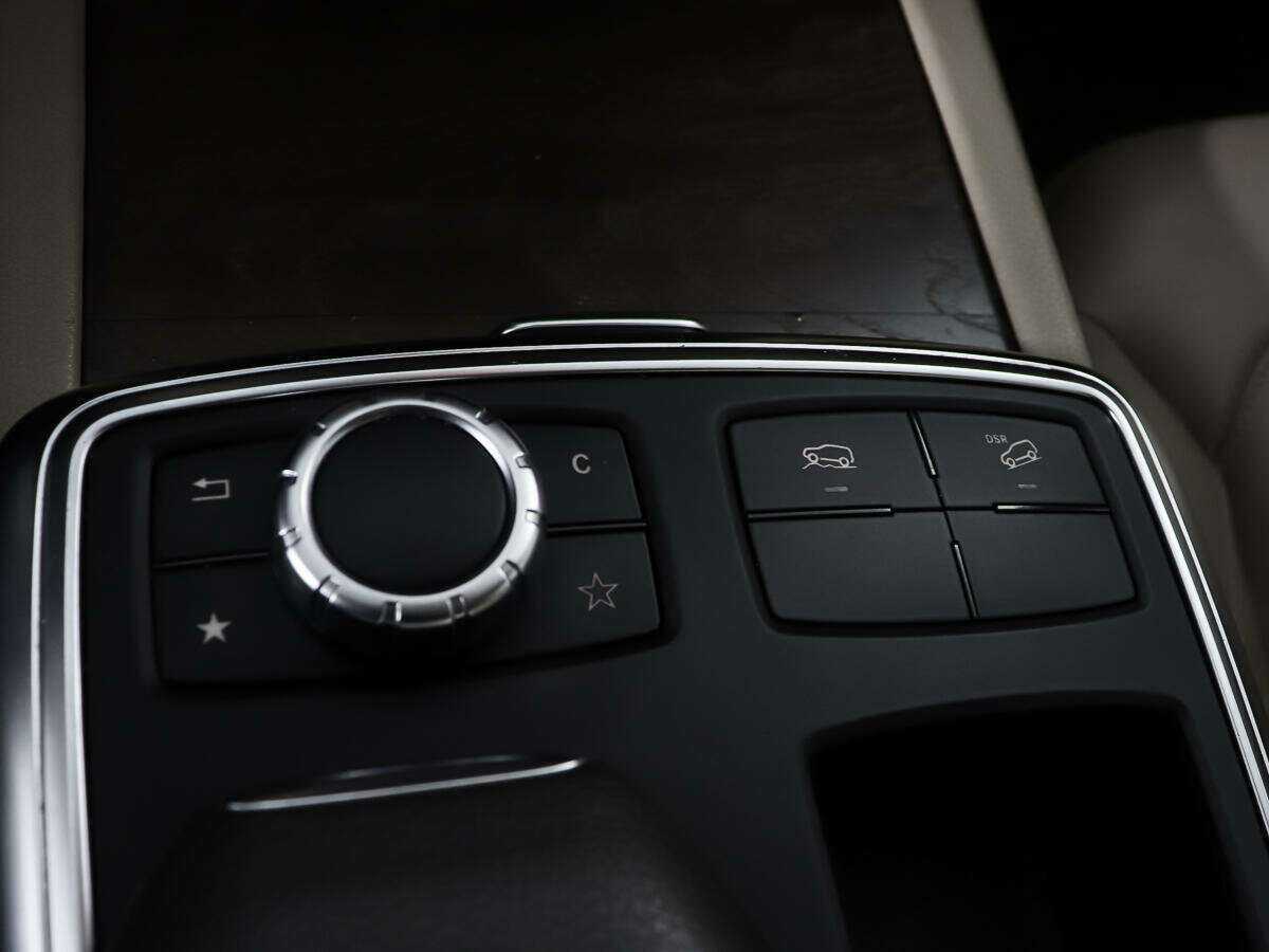 Mercedes-Benz M-Класс 2014 года с пробегом. Фото: #19