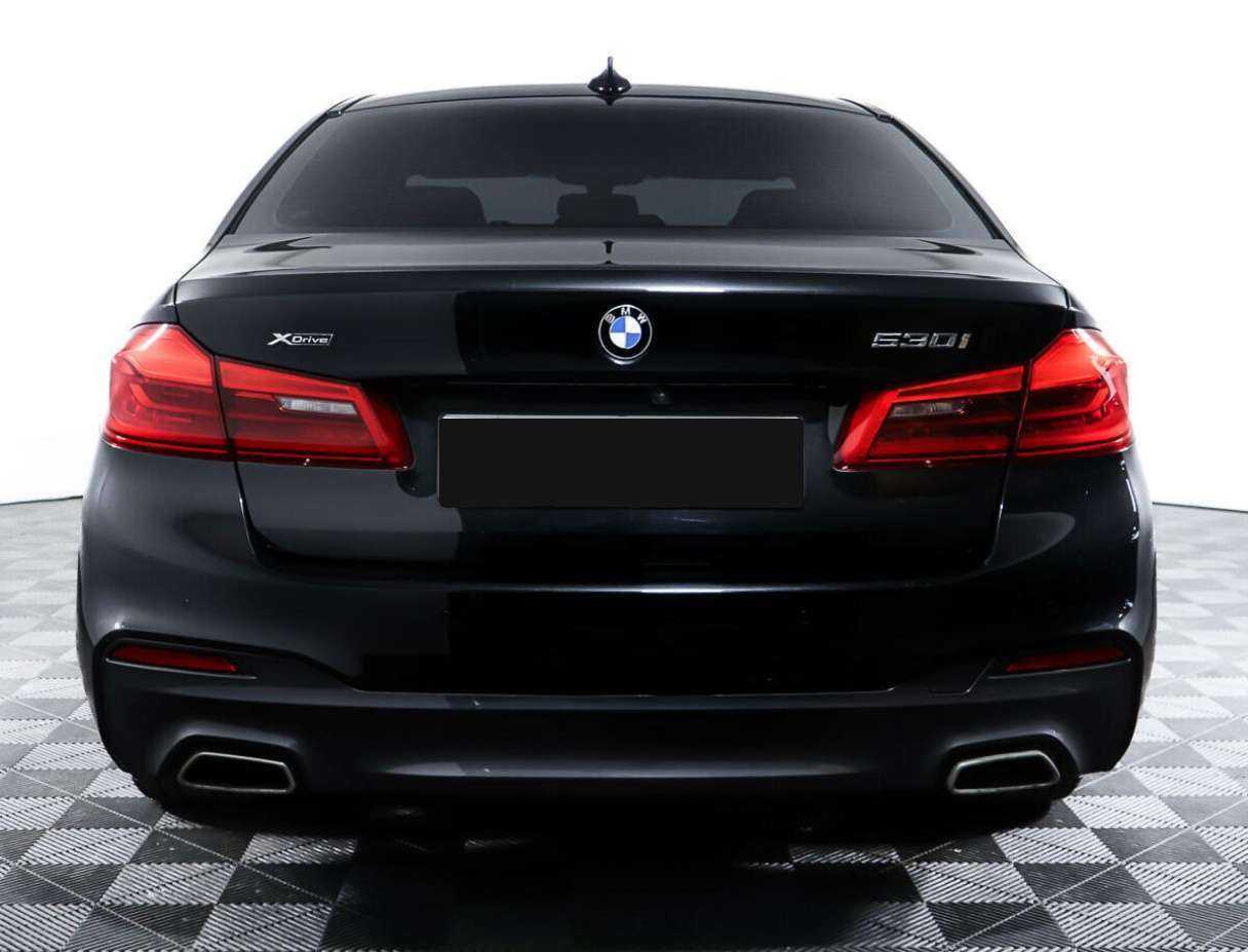 BMW 5 серии 2019 года с пробегом. Фото: #5